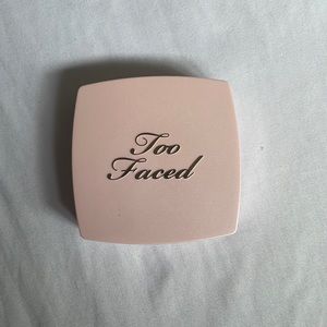 too faced primed and poreless mattifying face powder